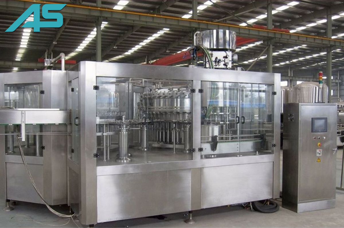 易拉罐含氣飲料灌裝機